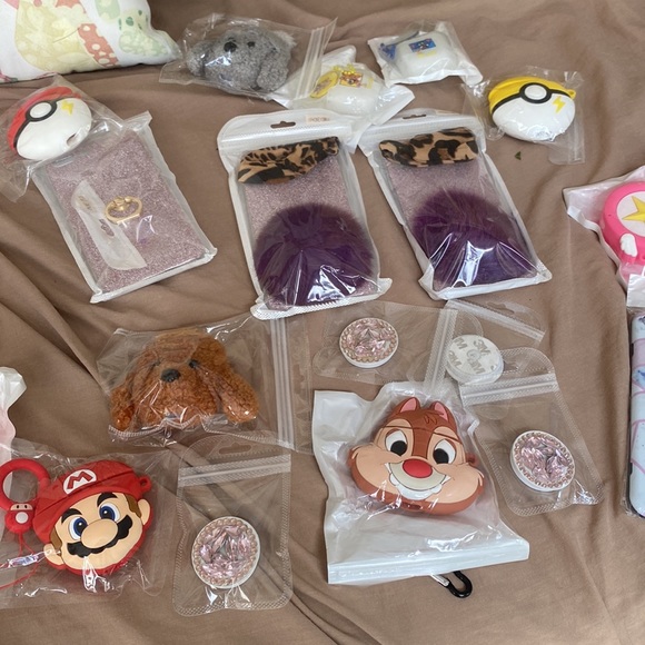 Bundle IPhone Cases & ear pod cases ring stands! Cute all colors. Kids - Picture 3 of 6